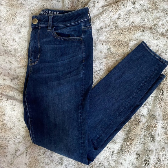 American Eagle Outfitters Denim - American Eagle High-Rise 360° Super Stretch Jegging